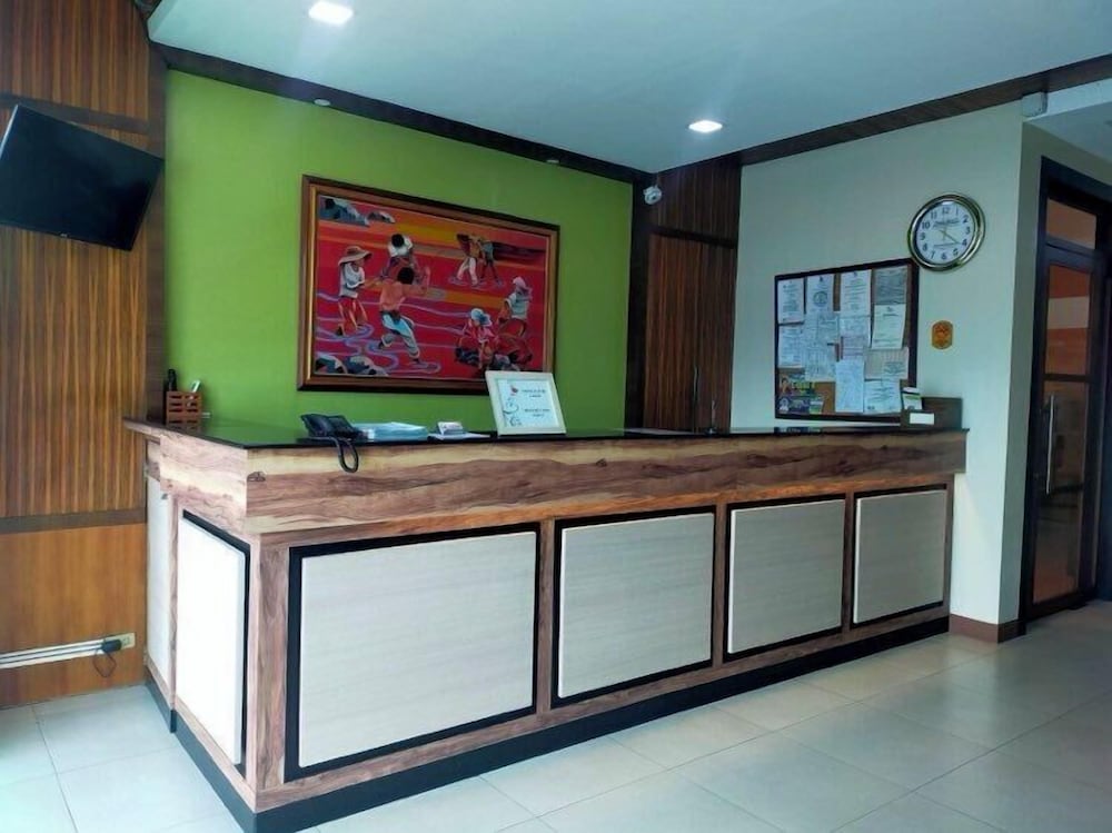 Joyce Apartelle Kalentong 2/49