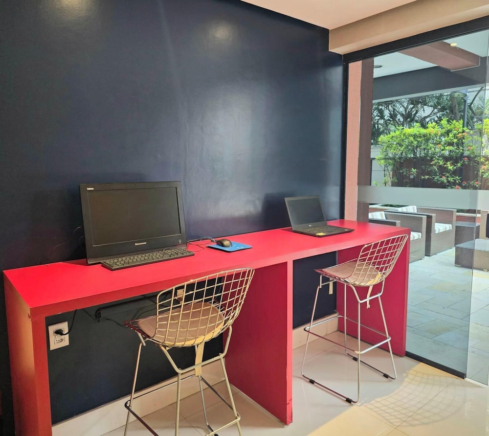 Mercure Sao Paulo Berrini 65/78