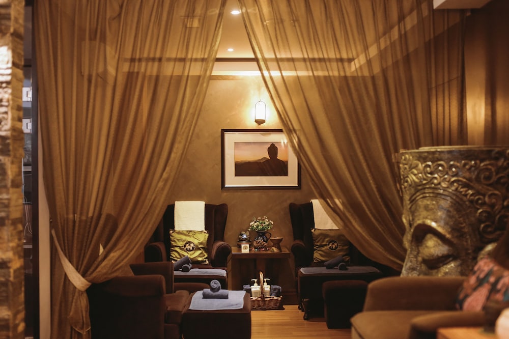 Hotel Granada Johor Bahru 55/70