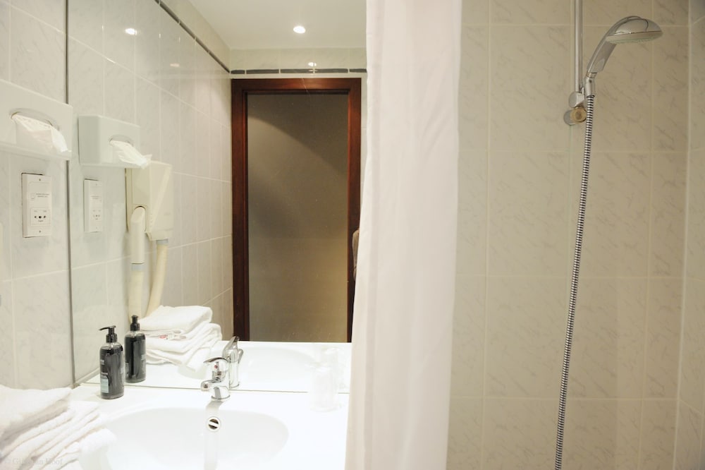 Chelton Hotel Brussels 49/49