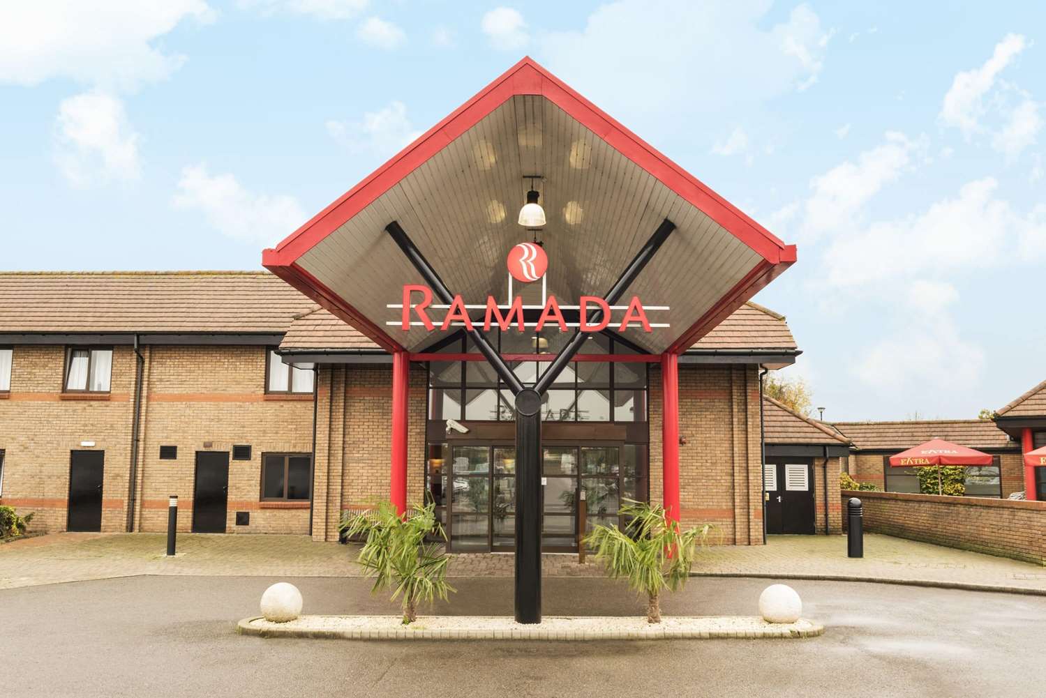 Ramada by Wyndham Cambridge in CAMBRIDGE