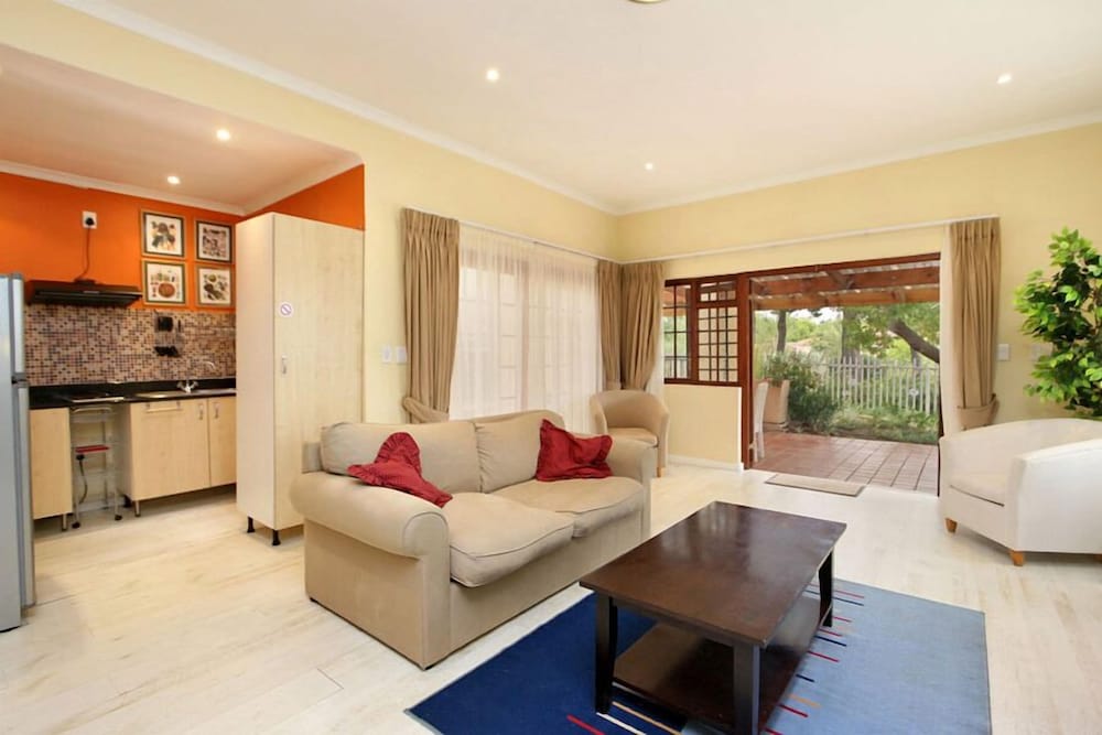 Kleinbosch Lodge 23/45