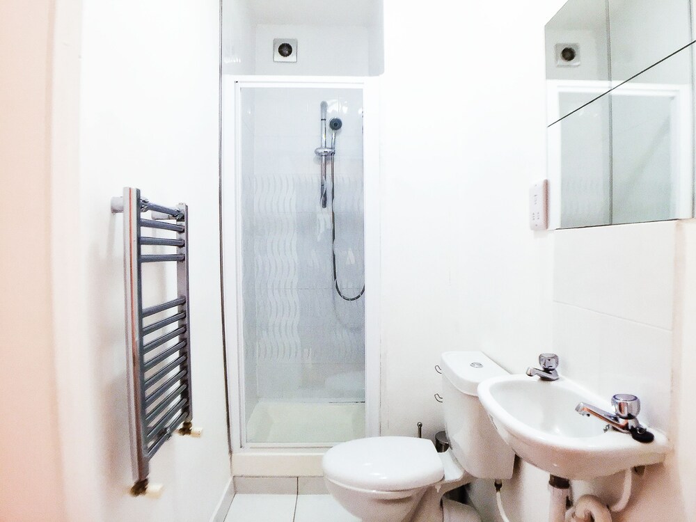 Outram 26 45/48