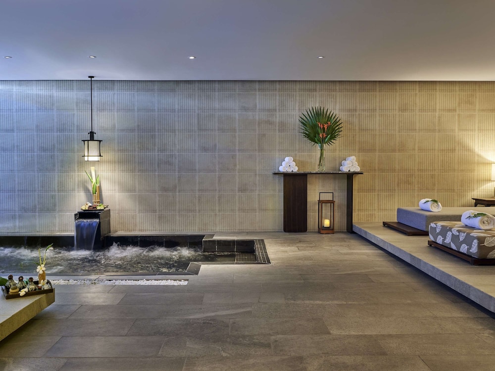 Movenpick Resort Waverly Phu Quoc 40/77