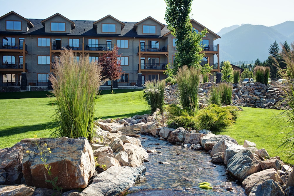 Bighorn Meadows Resort 63/68