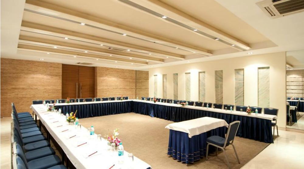 Hotel Residency Andheri 46/55