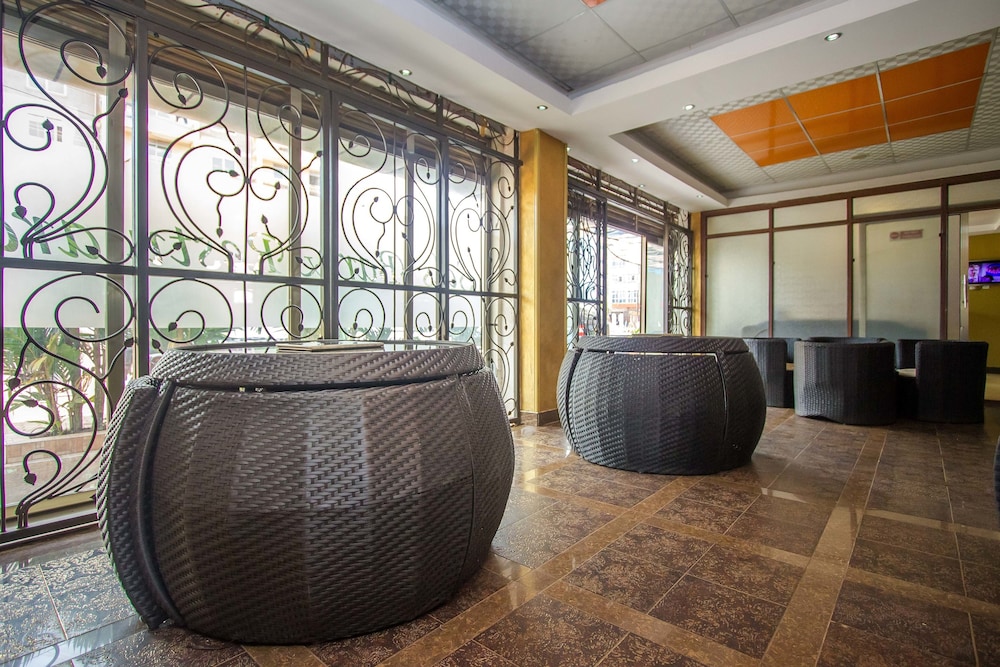 Sal's Boutique Hotel 5/35