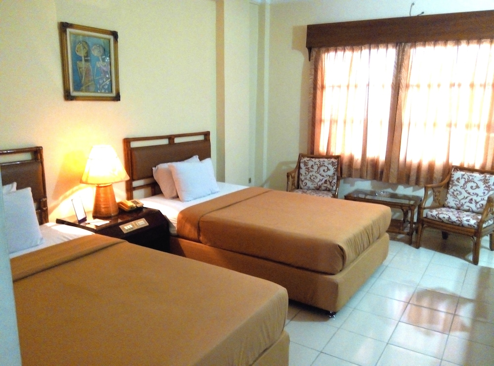 Hotel Merdeka 10/32