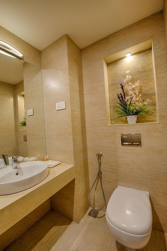 Hotel Chenthur Park 25/30