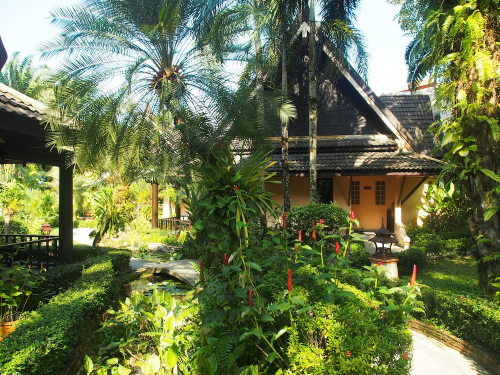 Khao Lak Palm Beach Resort 40/50