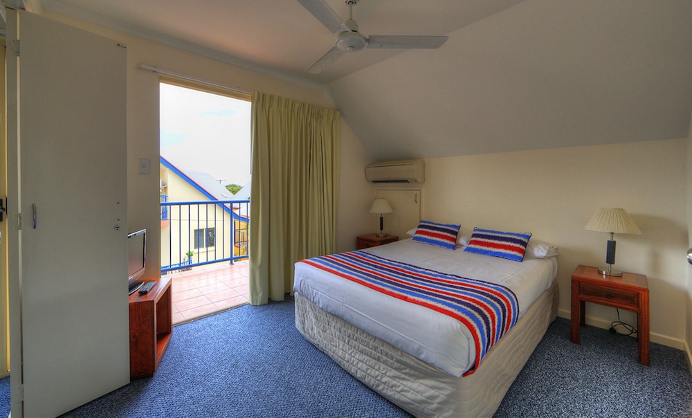 RAINBOW GETAWAY HOLIDAY APARTMENTS 27/69