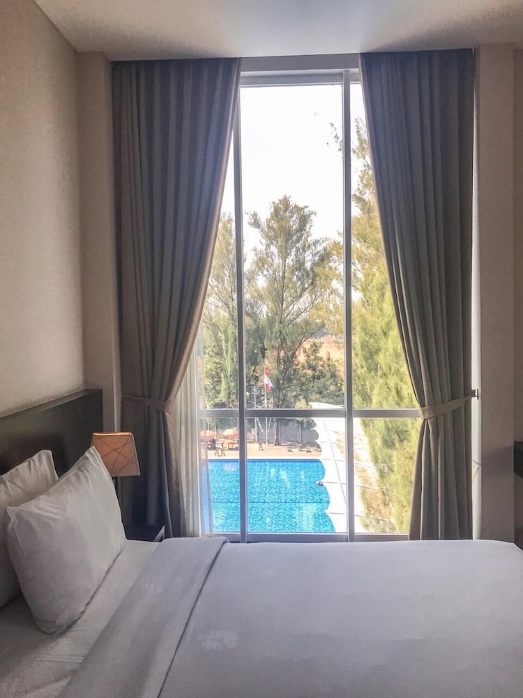 Oasis Siliwangi Sport Hotel 25/48
