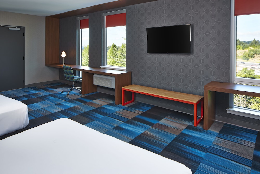 ALOFT SEATTLE REDMOND 38/52