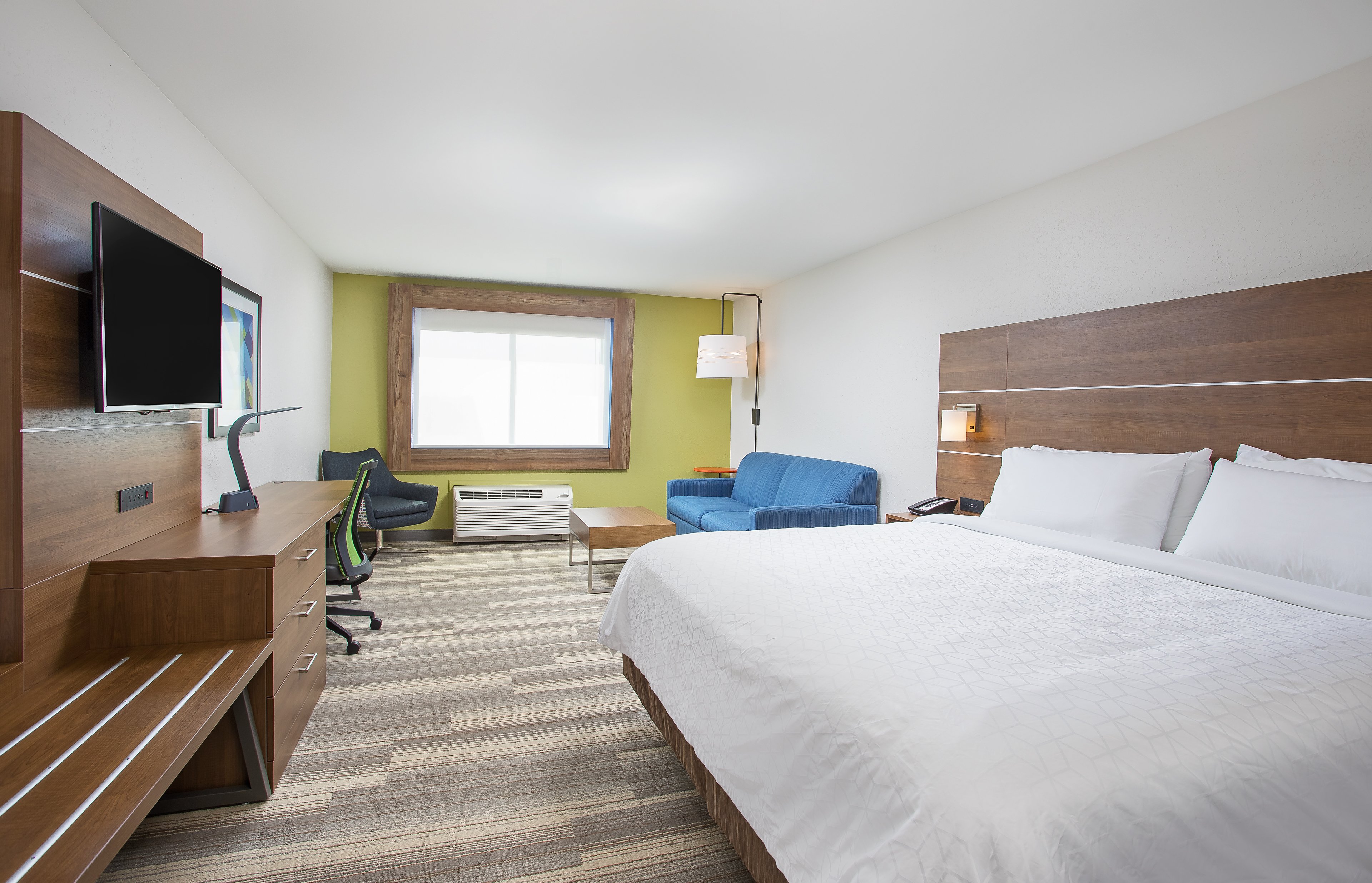 Holiday Inn Express & Suites Lexington W - Versailles 18/70