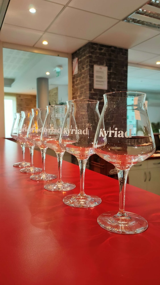 HOTEL KYRIAD SAINT CHELY D'APCHER - AIRE DE LA LOZERE 35/42