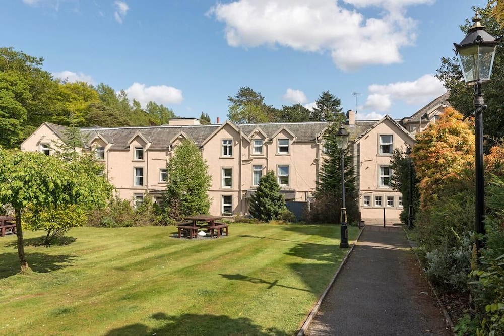 Derwentwater Hotel 34/50
