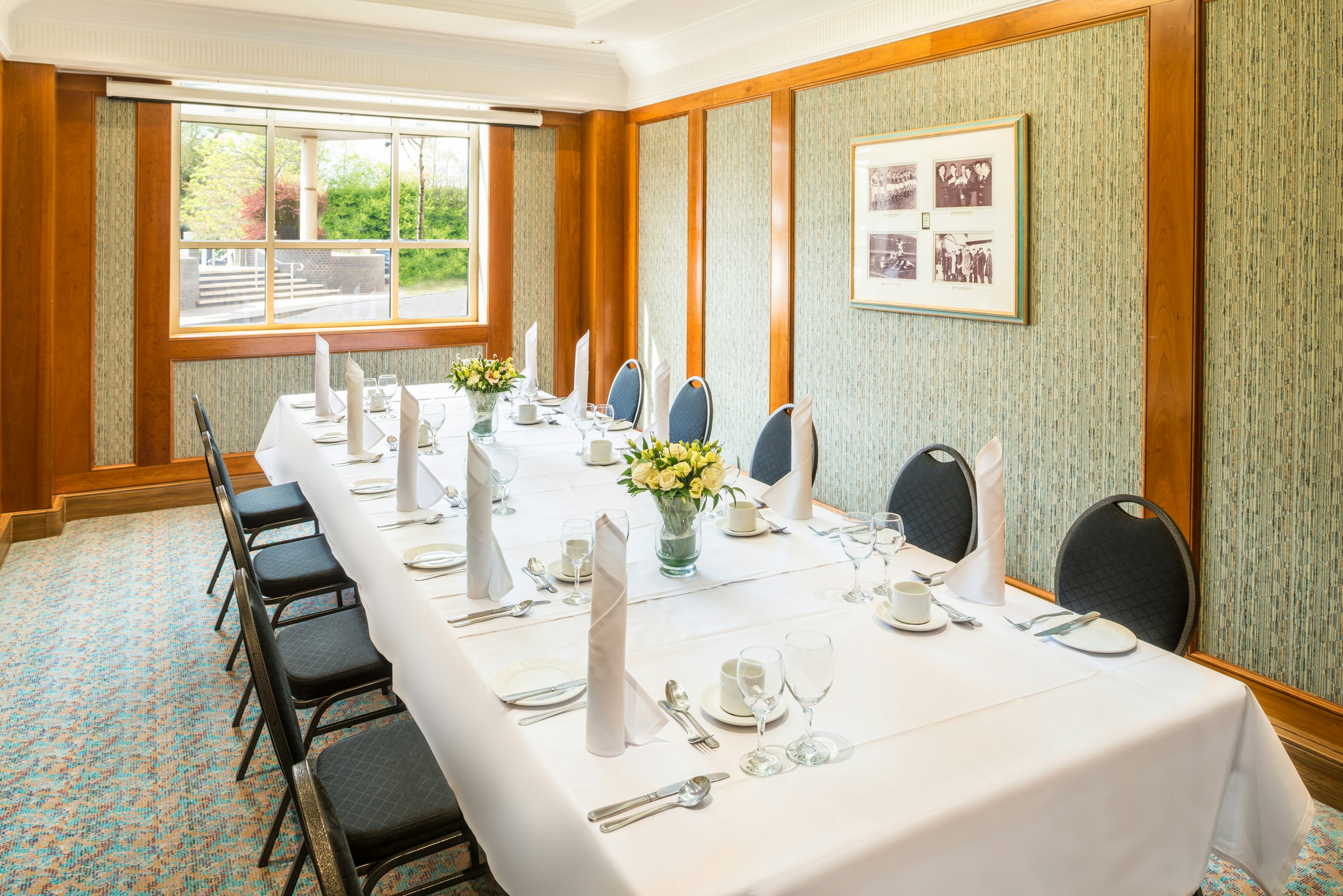 Copthorne Hotel Merry Hill Dudley 44/49
