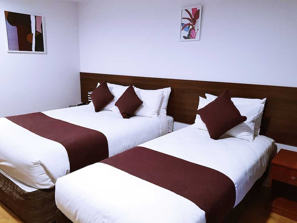 Garden Inn Airport 13/50