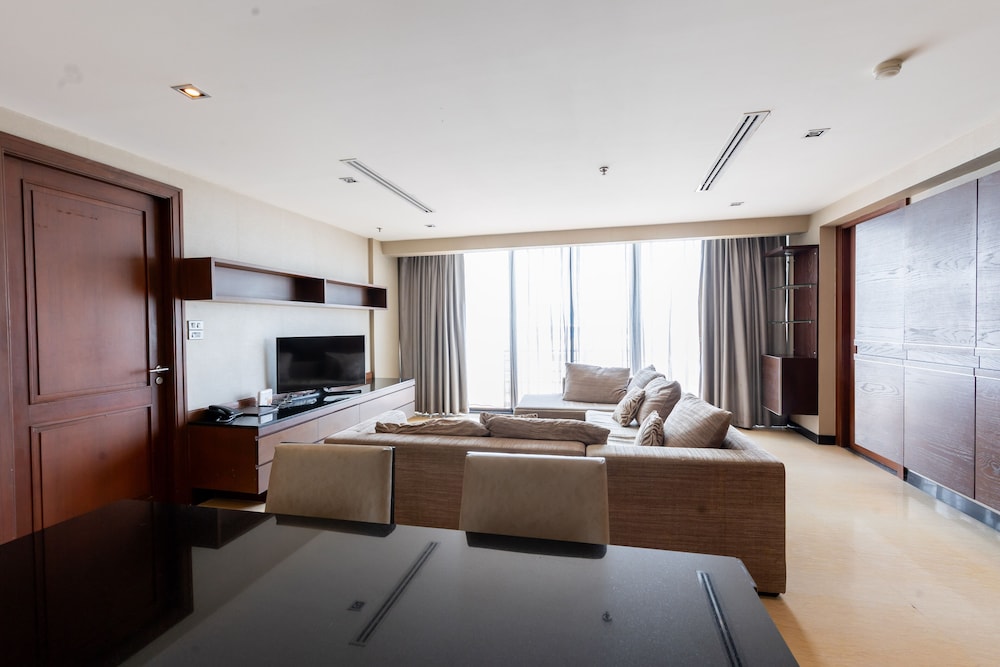 Sukhothai Hotel and Residence Ratchada 53/61