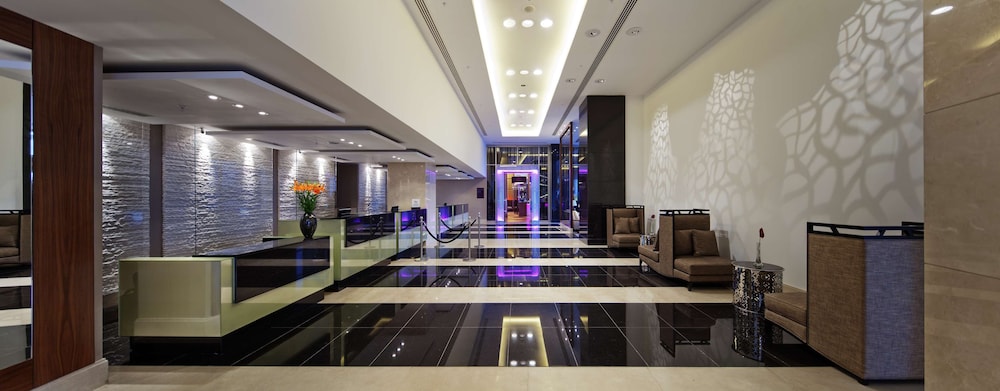 Hilton Baku 9/64