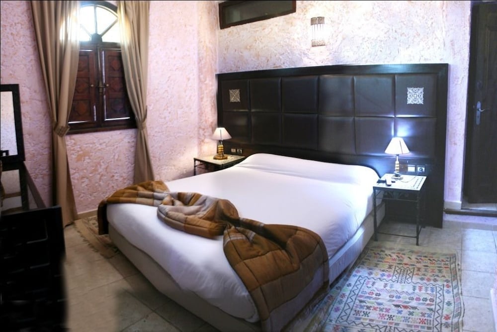 Al Jasira 26/75