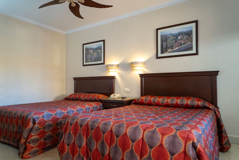 San Angel Hotel 25/60