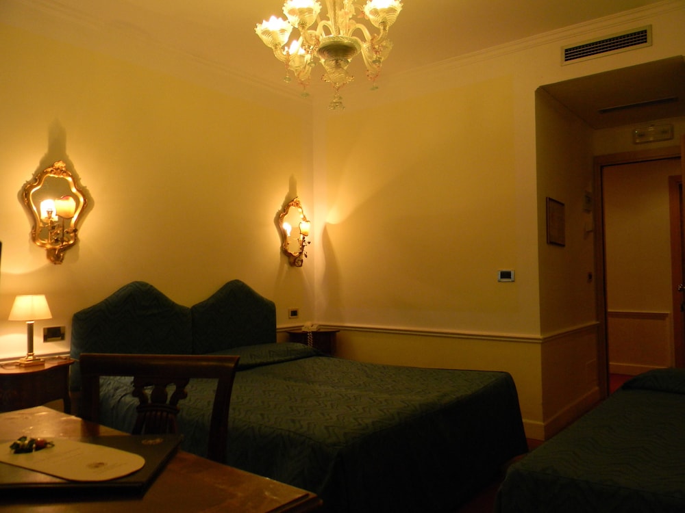 Hotel Pantalon 39/56