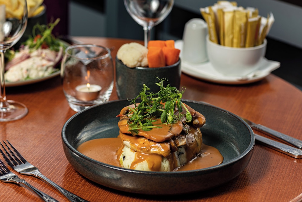 Station House Hotel Letterkenny 53/58
