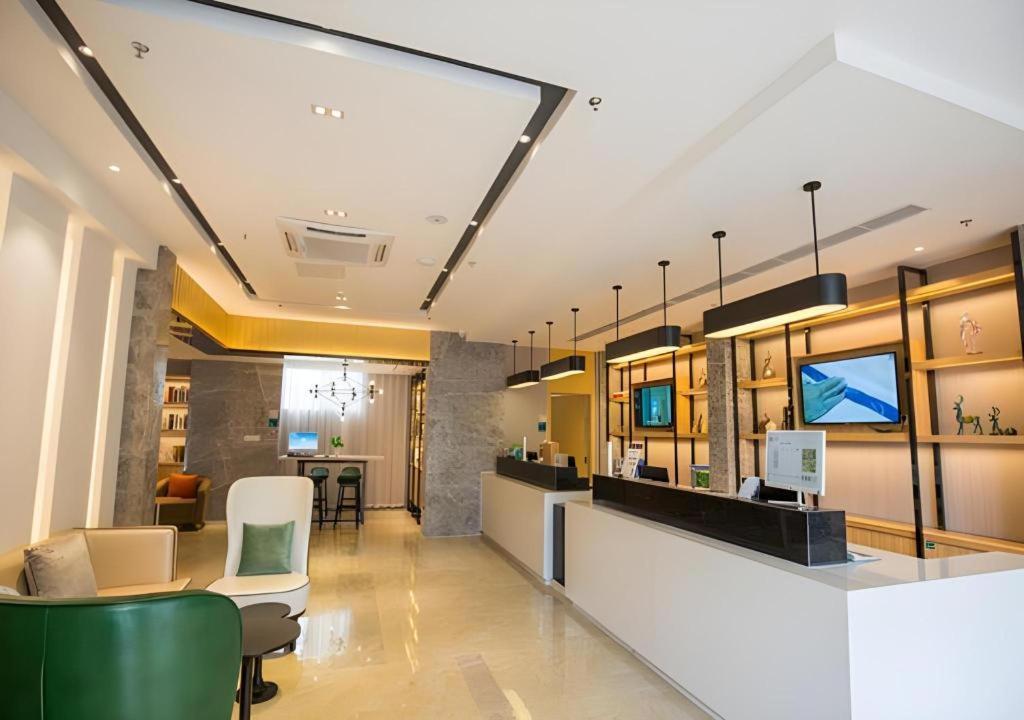 City Comfort Inn Deyang Shifang Yonghu Park 12/50