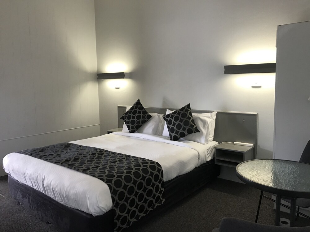 Coffs Shearwater Motel 7/69
