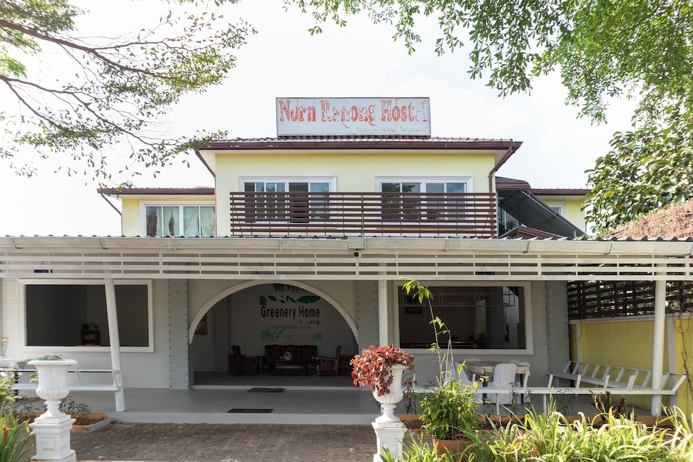 Norn Ranong Hostel 1/29