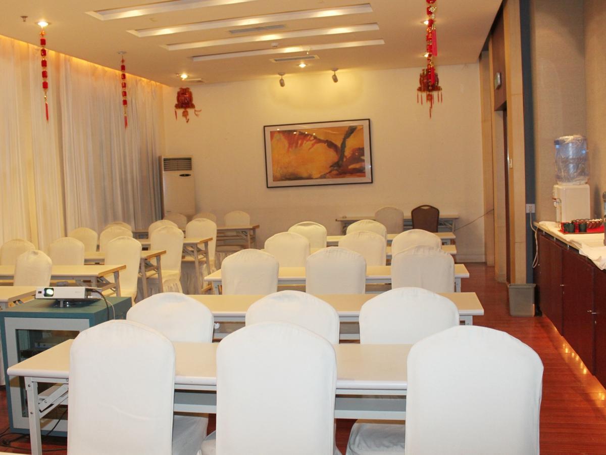 Magnotel Hotel of Beijing West Railway Station 24/28