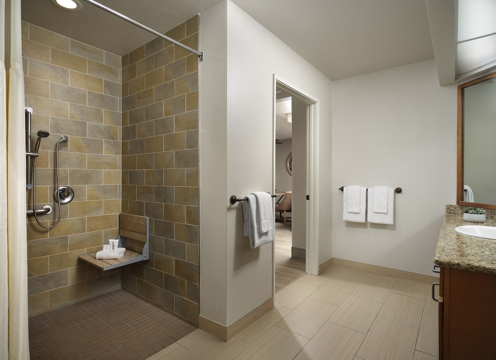 Hyatt Vacation Club at Desert Oasis 16/63