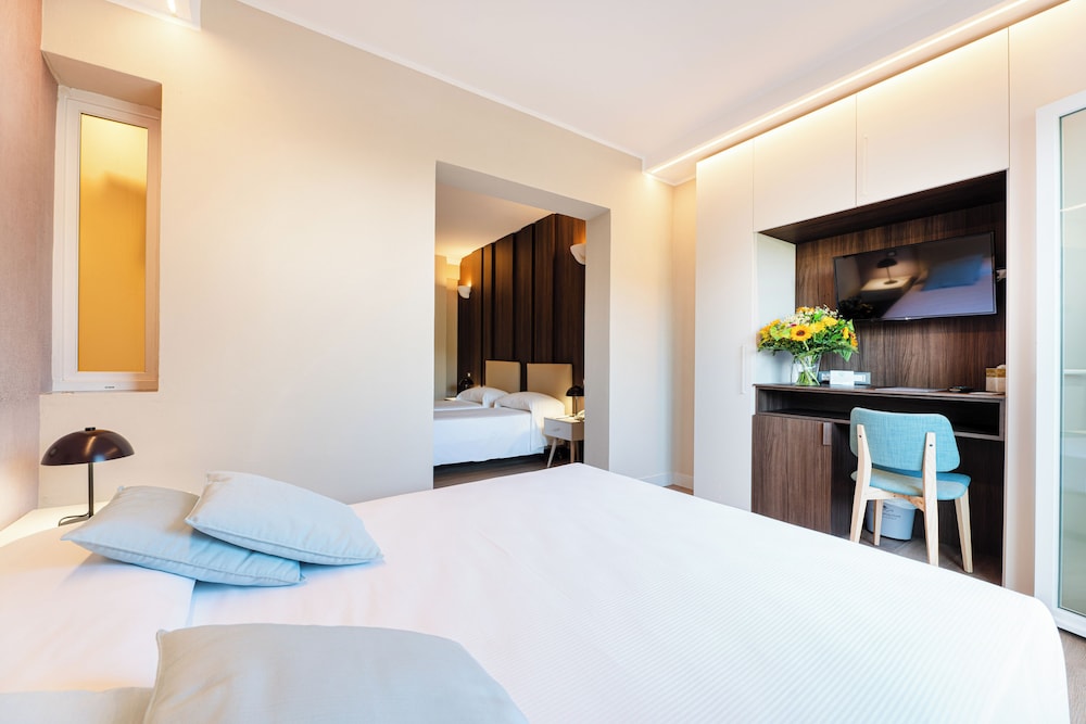 Hotel Riva Del Sole 43/70