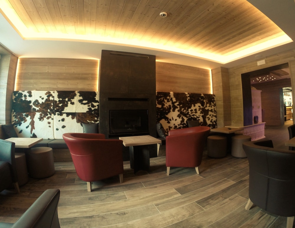 Arnica Hotel 35/47