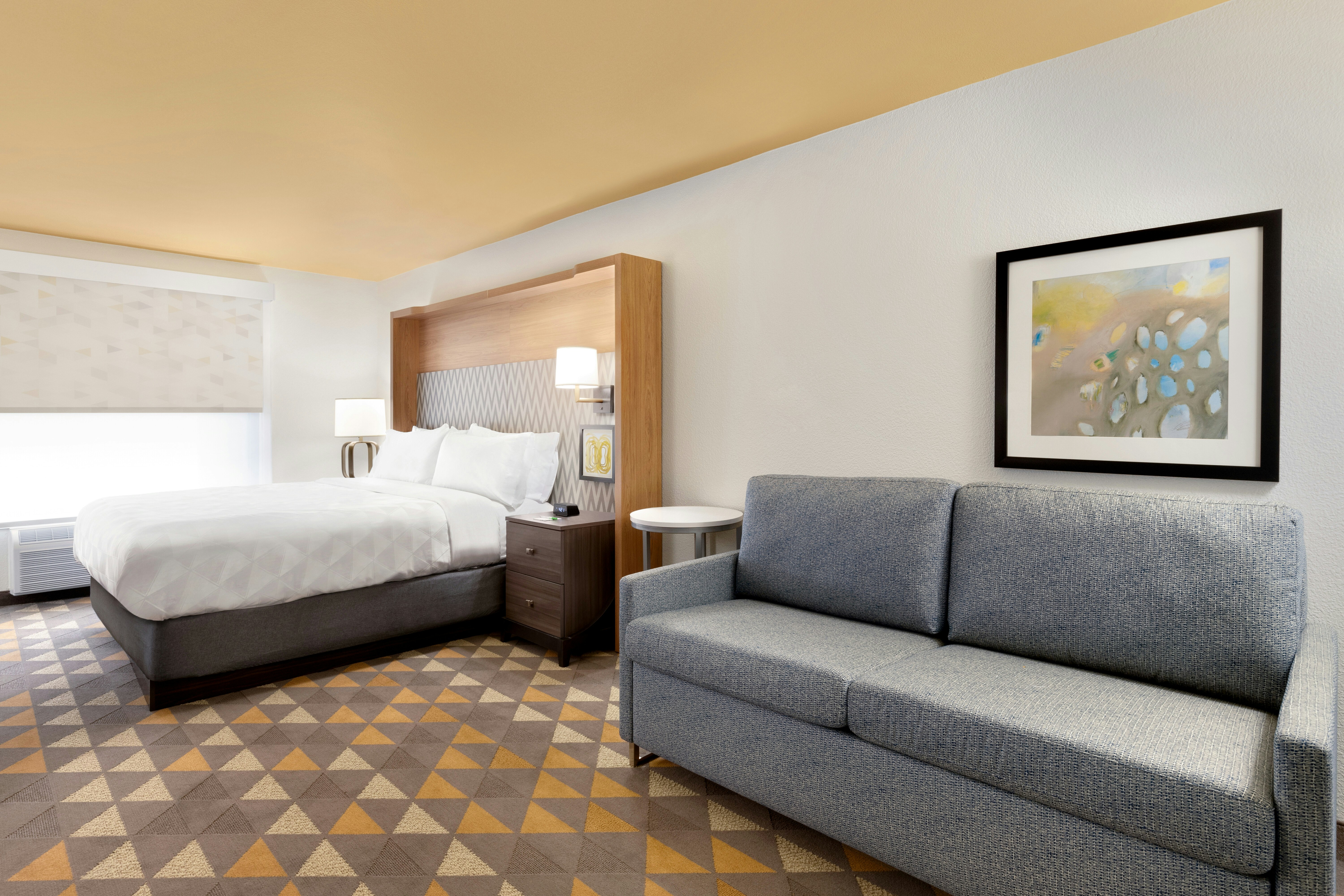 غرفة بسرير كينج لذوي الإعاقة، Holiday Inn Houston Intercontinental Airport 2/3