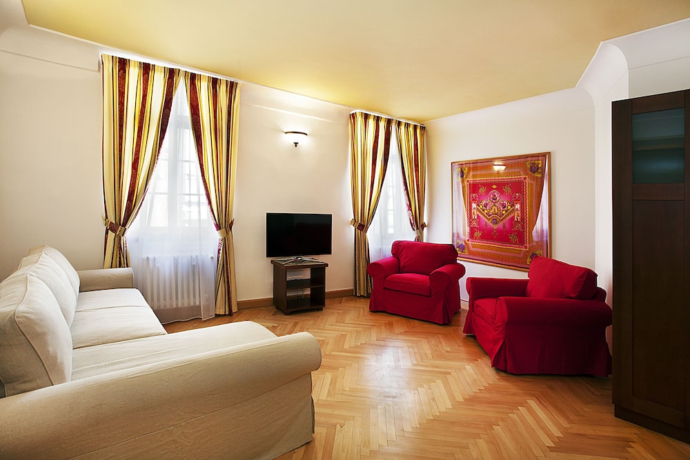 Residence Thunovska 19 39/50