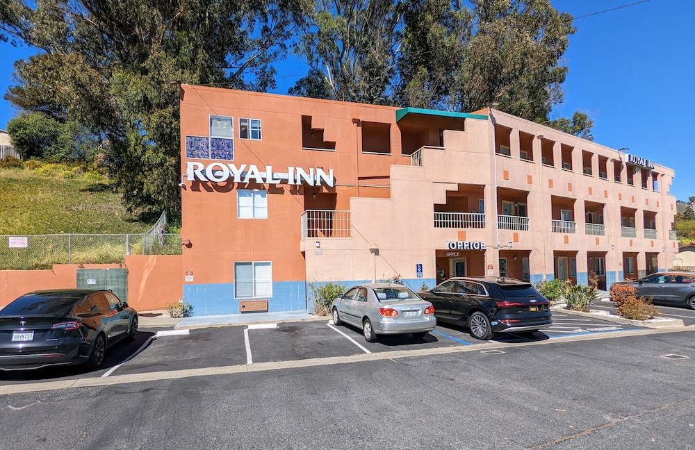 Royal Inn 24/45