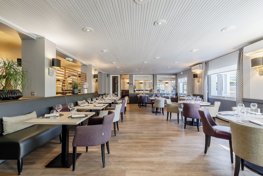 Logis Hotel Le Robinson 45/53
