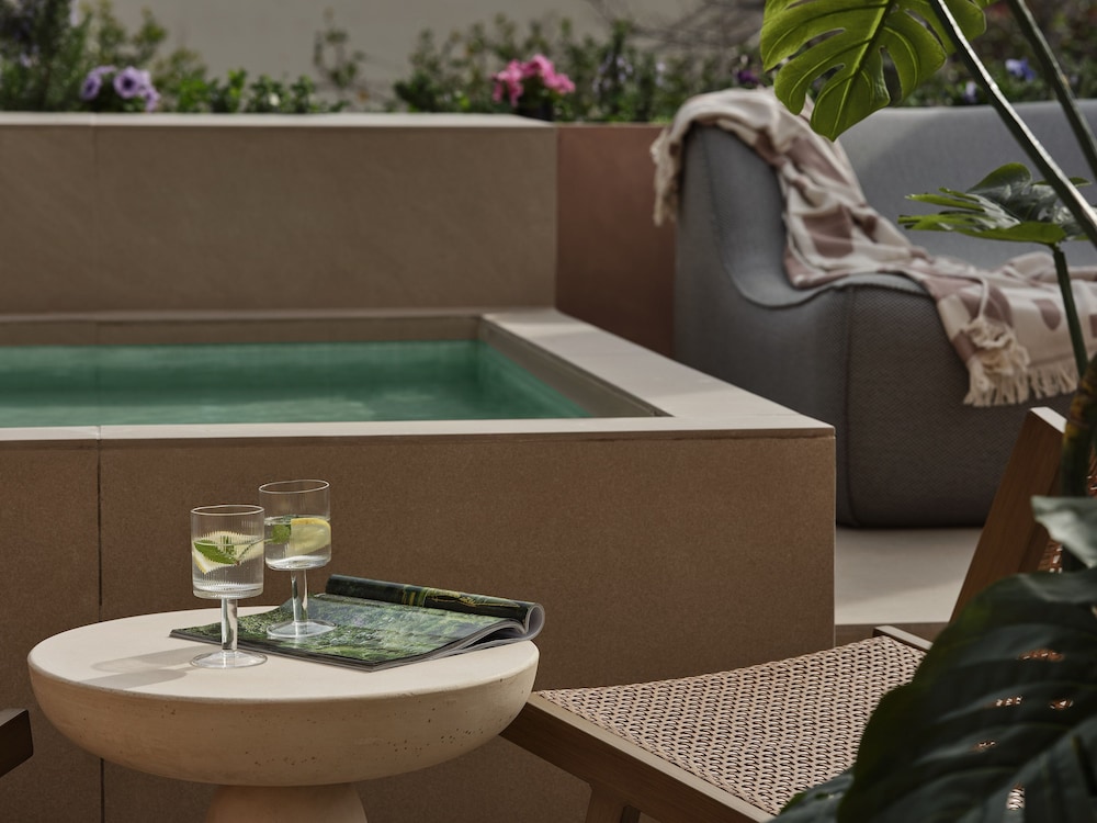 Domus Blanc Boutique Hotel 55/60