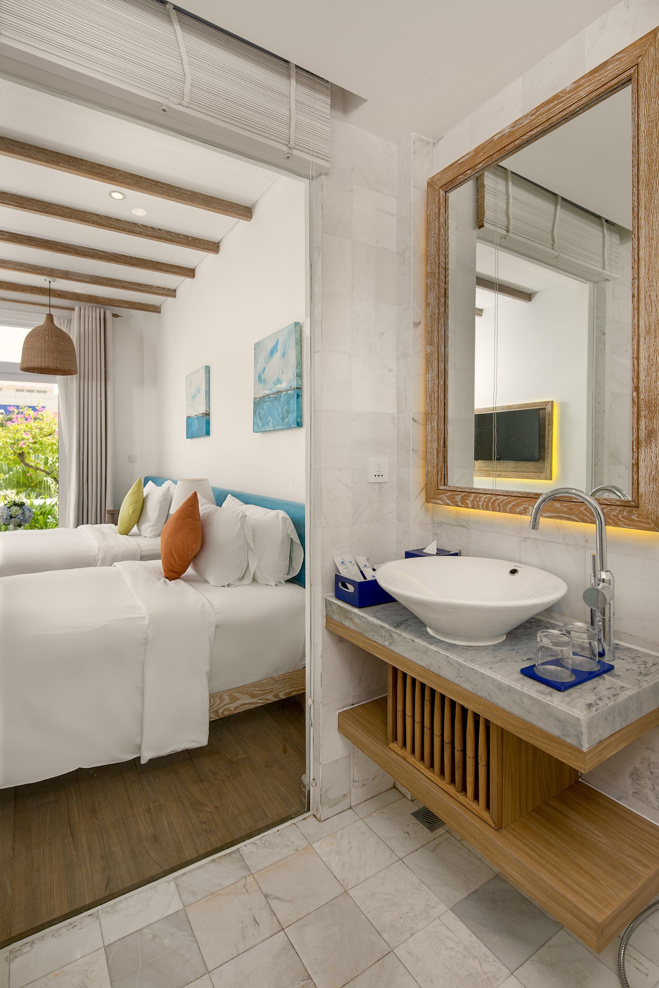 غرفة ديلوكس بسريرين منفصلين بإطلالة على المدينة بشرفة، Risemount Premier Resort Danang 8/9