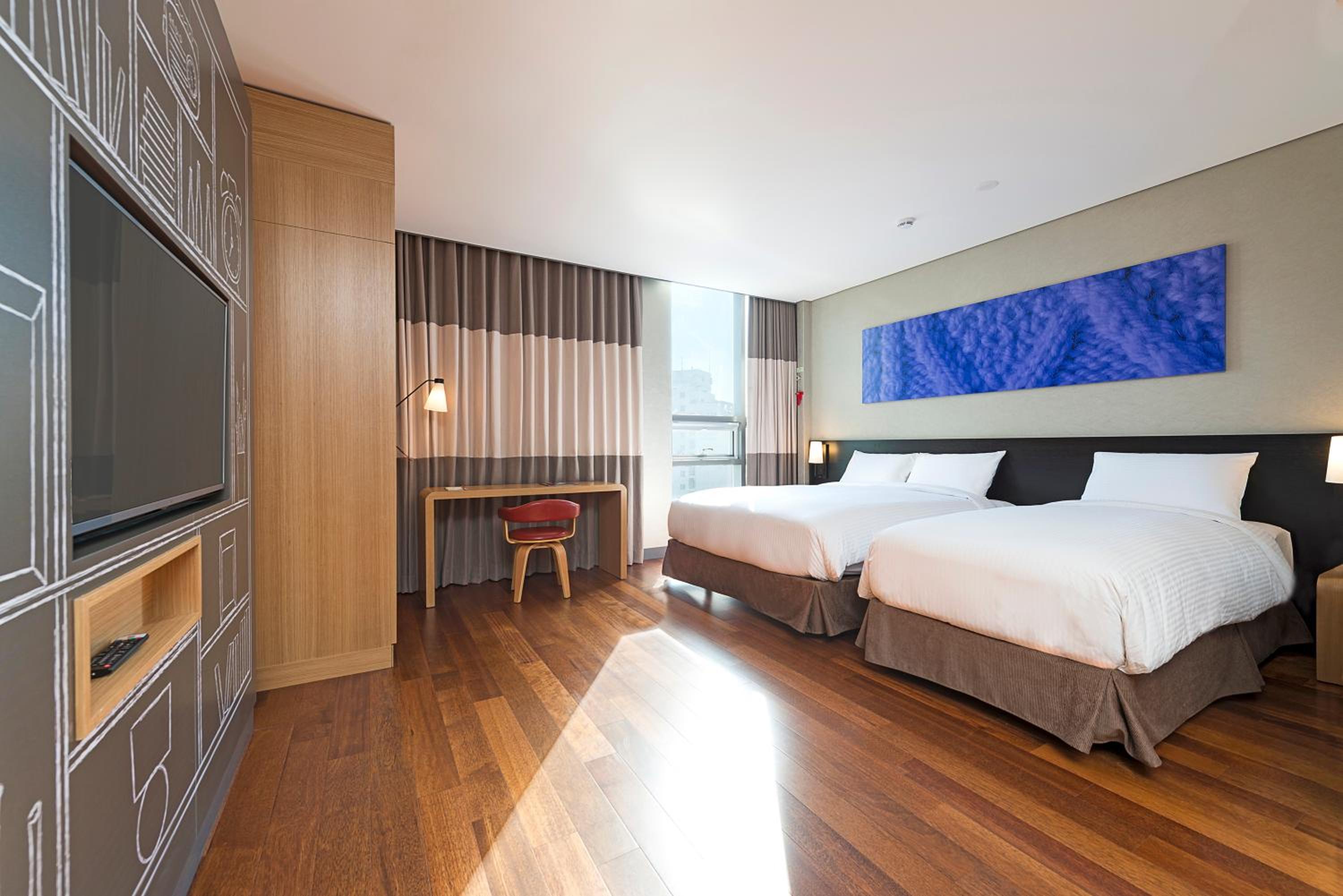 غرفة ديلوكس عائلية، Central 7 Hotel 2/3