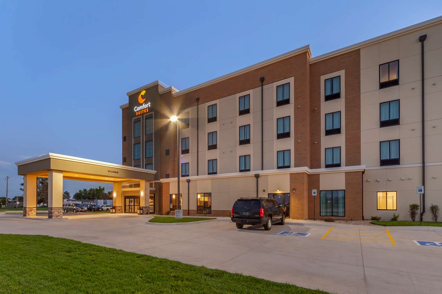 Comfort Suites Grand Island South 17/20