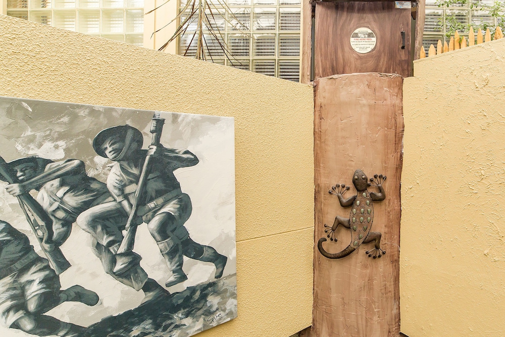 Tahuna Pod Hostel 11/50