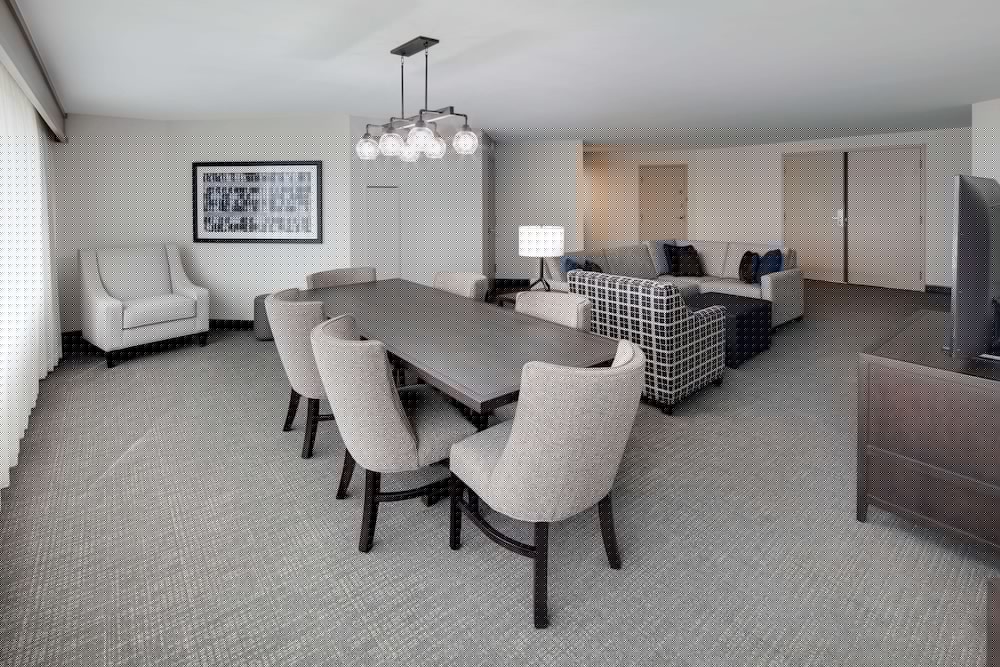 Embassy Suites by Hilton Detroit Troy Auburn Hills 49/77