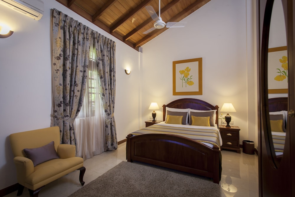 Amaya Bungalow 24/65