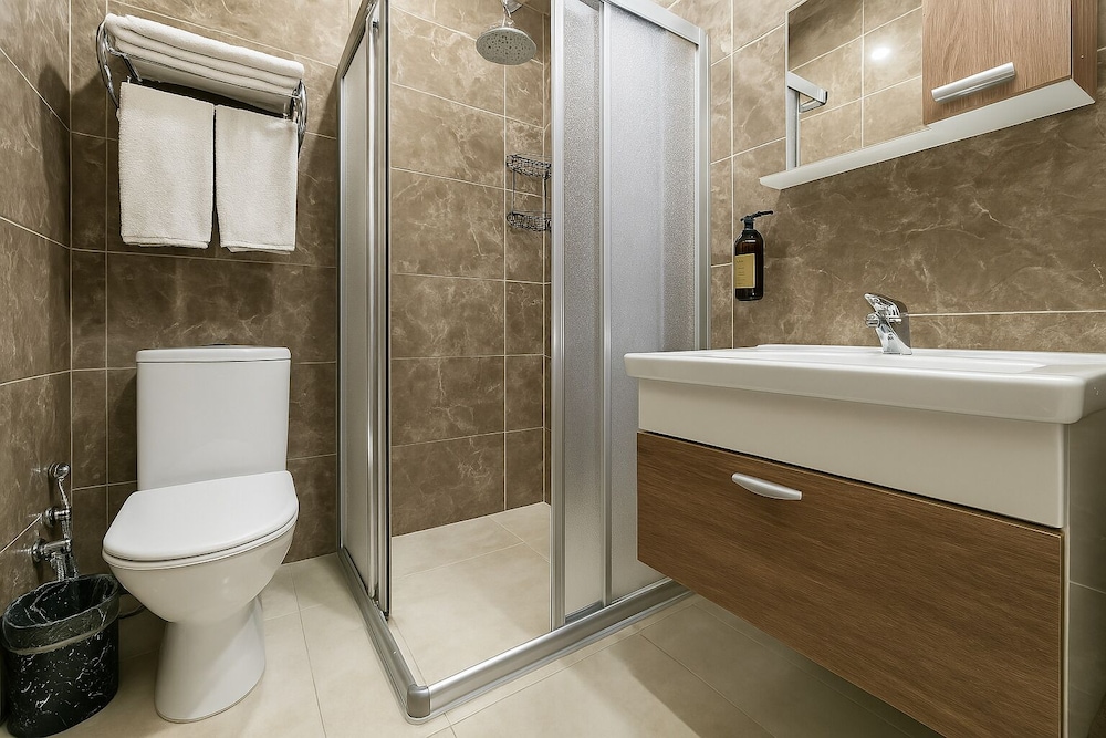 Monezza Hotel 47/50