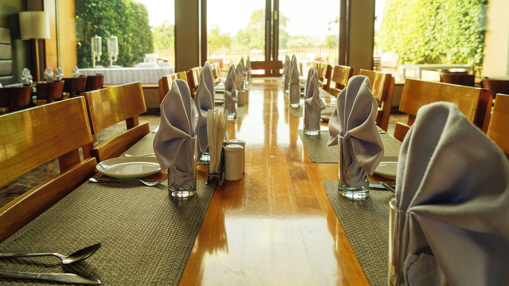Club Mahindra Kensville Golf Resort 33/55