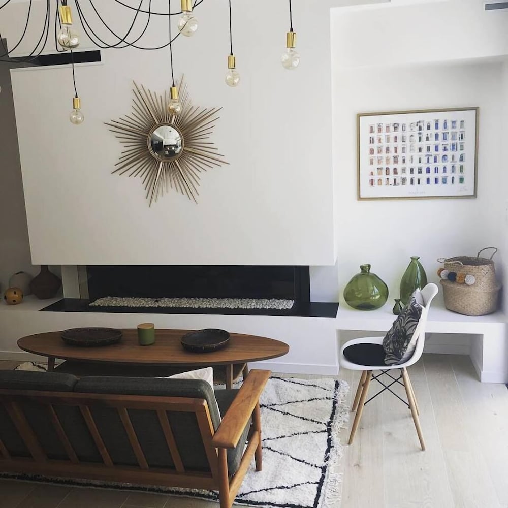 La Maison Odeia 18/30