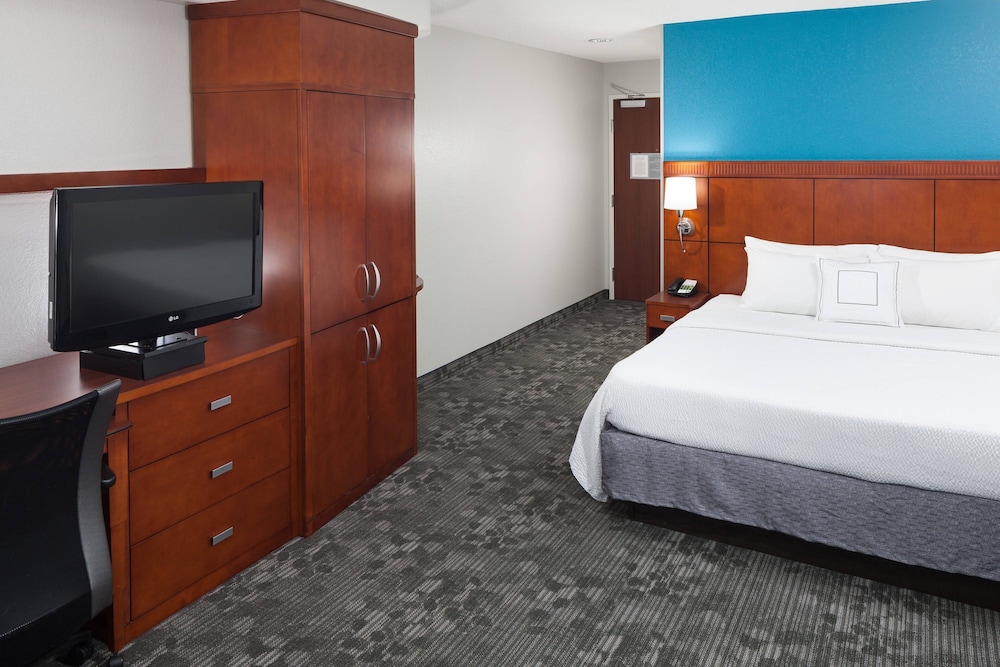 Courtyard by Marriott Hattiesburg 9/42